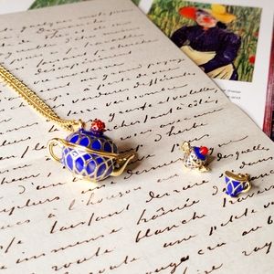 Gold Plated Artsy Blue Teapot Rhinestone Pendant Necklace & Earrings Gift Set
